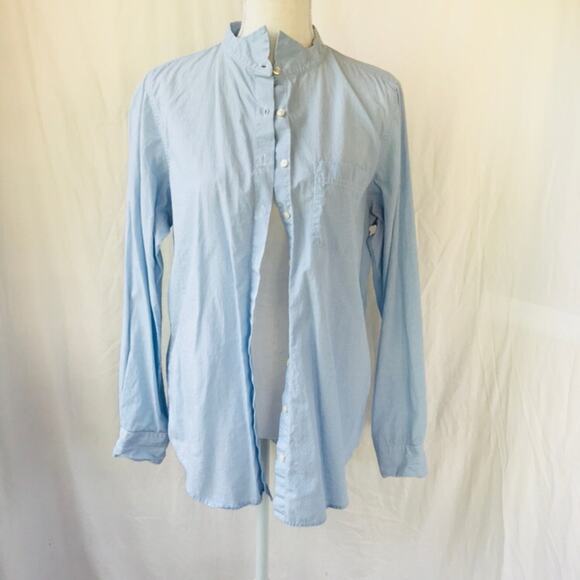 GAP Boyfriend Fit Button Up Shirt - Picture 1 of 5